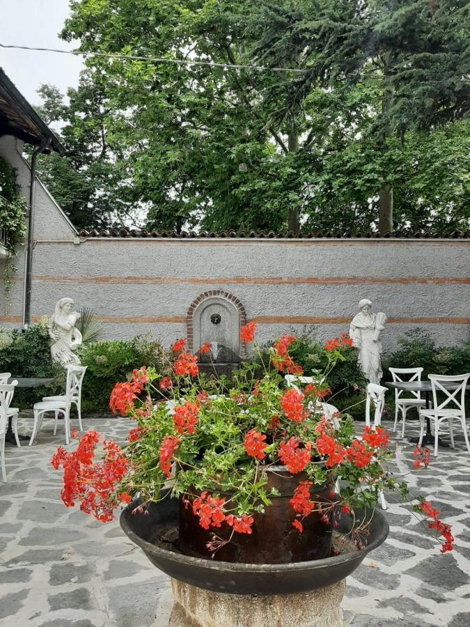 Antica Villa Cuneo- Guest House - "B&B E Non Un Hotel A Cuneo" Exteriér fotografie