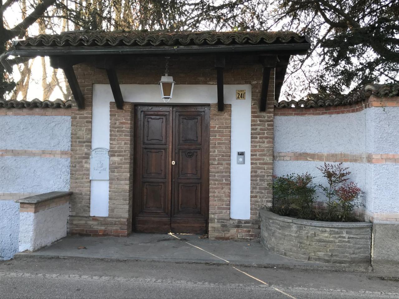 Antica Villa Cuneo- Guest House - "B&B E Non Un Hotel A Cuneo" Exteriér fotografie